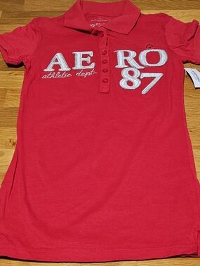 Aeropostale Bright Red Polo with AE RO 87 Embroidery Size XS NWT